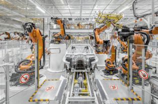 加速转型，重塑未来 宝马集团电动化战略取得关键进展